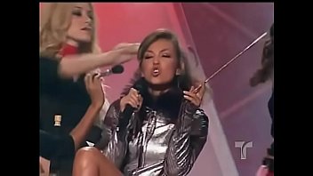 FELIX TERROR   Thalia - A Quien Le Importa (Billboard Latin Music Awards 2003)
