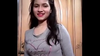 Bangladesi girl showing her big boobs on cam